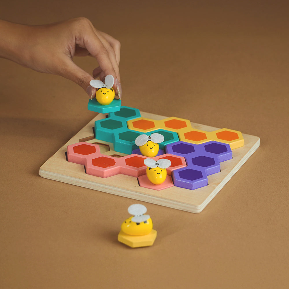 Puzzle Bee Game